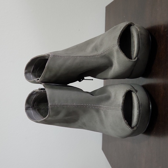 Ankle boots - Picture 3 of 4